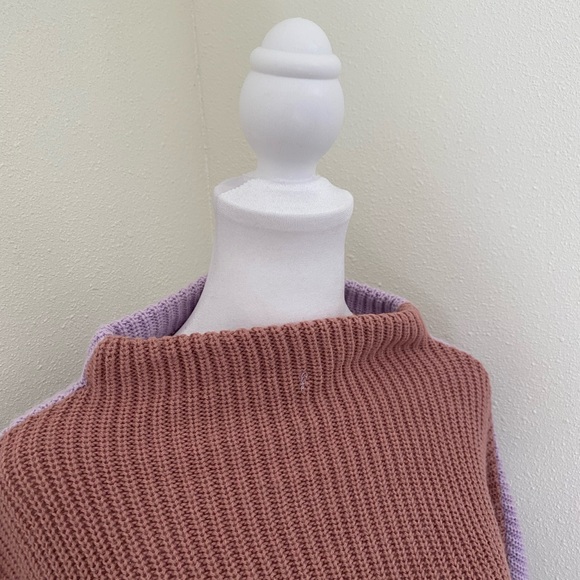 Pretty Little Thing Color Block Sweater - Picture 7 of 14